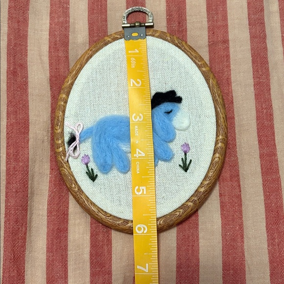 Winnie the Pooh and friends felt needle embroidery - Picture 6 of 11